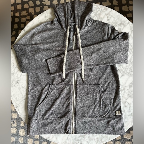 VUORI Halo Performance Hoodie 2.0 SMALL: Heather Gray NWOT - Picture 5 of 9